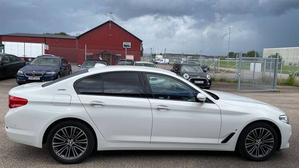 BMW 530 e Steptronic 185 kW image number 4