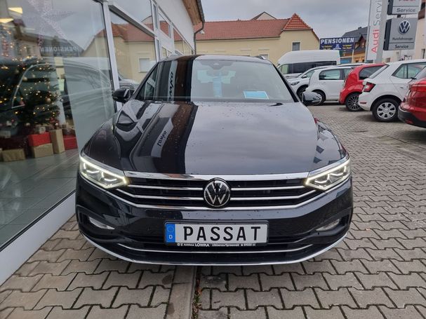 Volkswagen Passat Variant 2.0 TDI Elegance DSG 110 kW image number 2