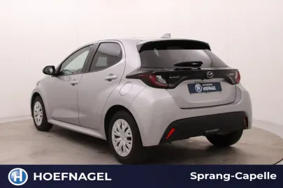 Car image 5