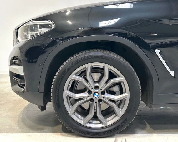 BMW X3 xDrive20d xLine 140 kW image number 15