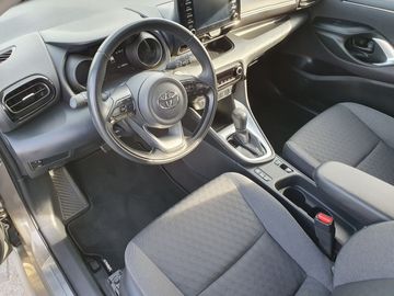 Car image 6