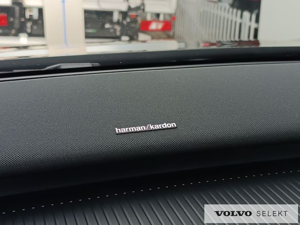 Volvo EX30 200 kW image number 40