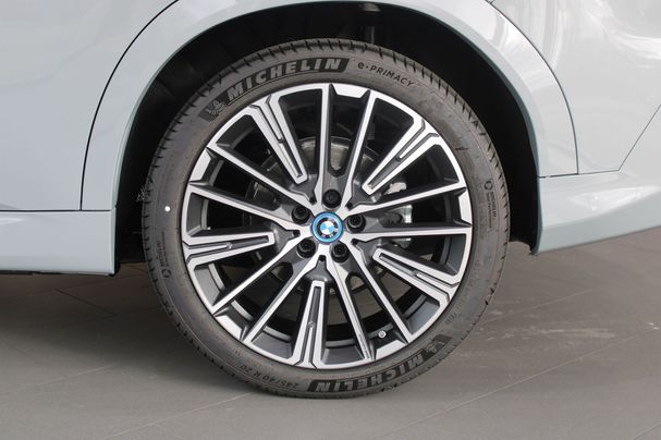 BMW iX2 xDrive30 230 kW image number 14