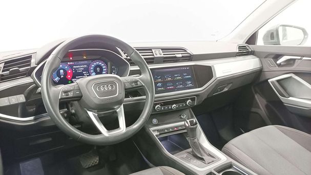 Audi Q3 35 TDI S tronic Advanced 110 kW image number 11