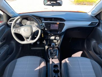 Car image 14