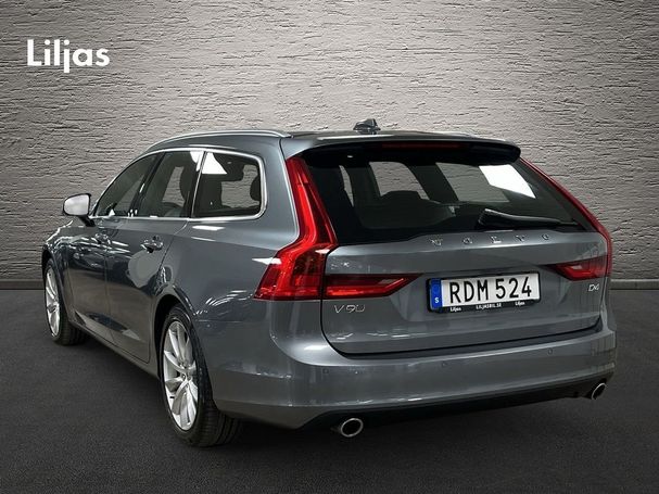 Volvo V90 D4 Momentum 141 kW image number 2