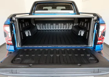 Car image 38