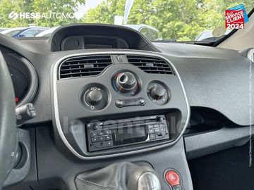 Car image 32