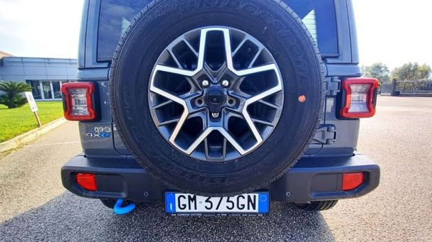 Jeep Wrangler 4xe PHEV 279 kW image number 18