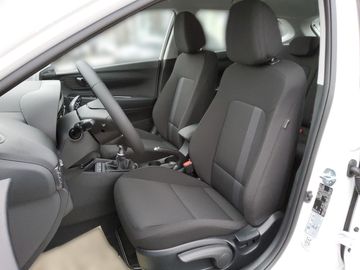 Car image 11