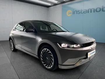 Car image 2