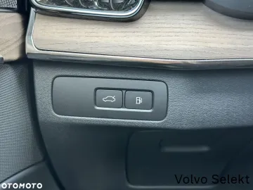 Car image 38