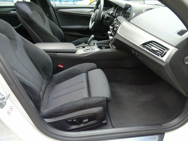 BMW 520d xDrive 140 kW image number 5