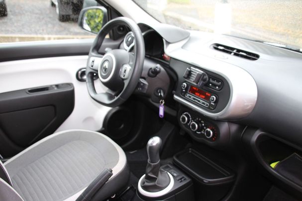 Renault Twingo Limited 51 kW image number 14