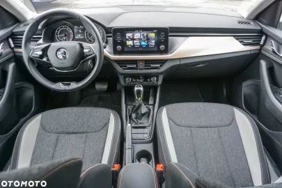 Car image 35