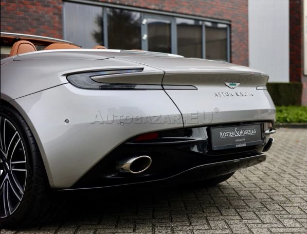 Aston Martin DB12 Volante 4.0 V8 500 kW image number 6