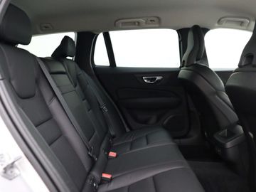 Car image 36