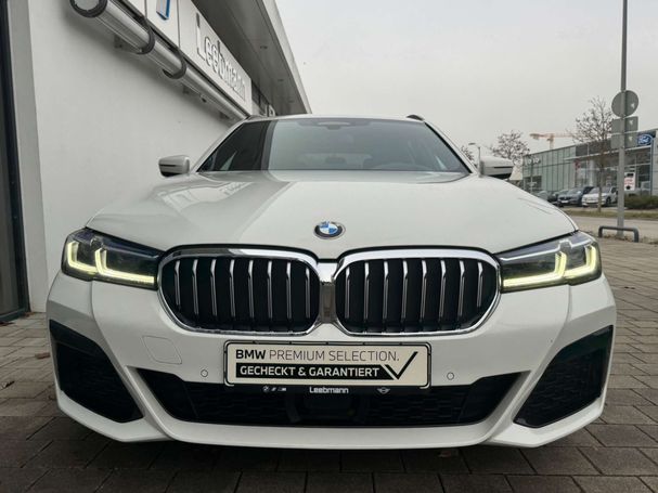 BMW 540d Touring xDrive 250 kW image number 4