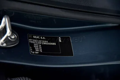 Car image 70