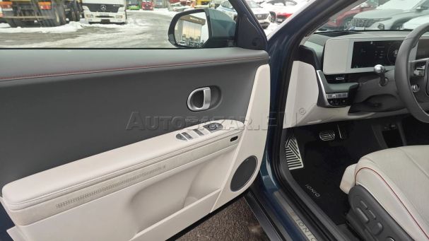 Hyundai Ioniq 4WD 239 kW image number 9