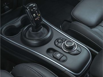 Car image 41