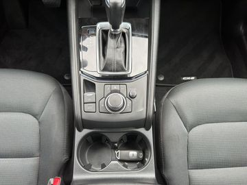 Car image 16