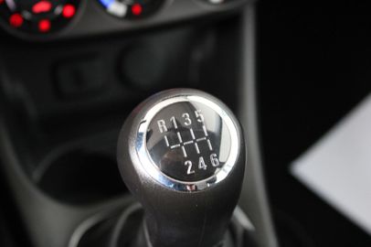 Car image 24