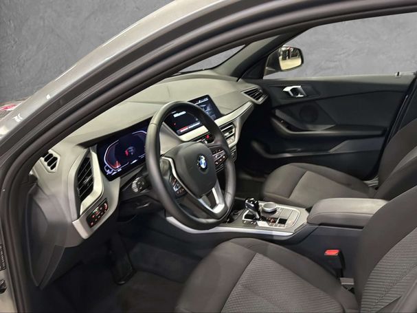 BMW 118i 100 kW image number 7