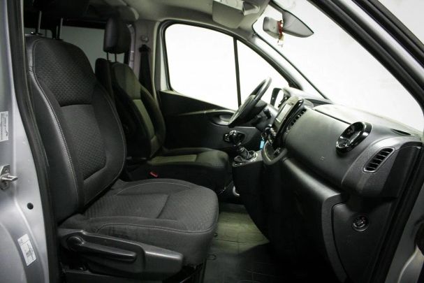 Opel Vivaro 107 kW image number 19