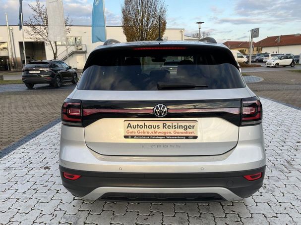 Volkswagen T-Cross 1.0 TSI Active 81 kW image number 2