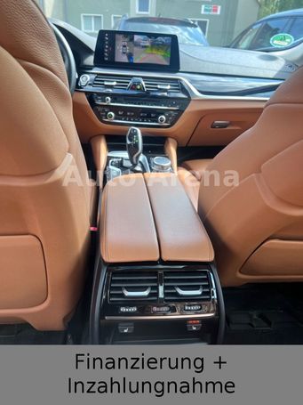 BMW 520d Luxury Line 140 kW image number 11