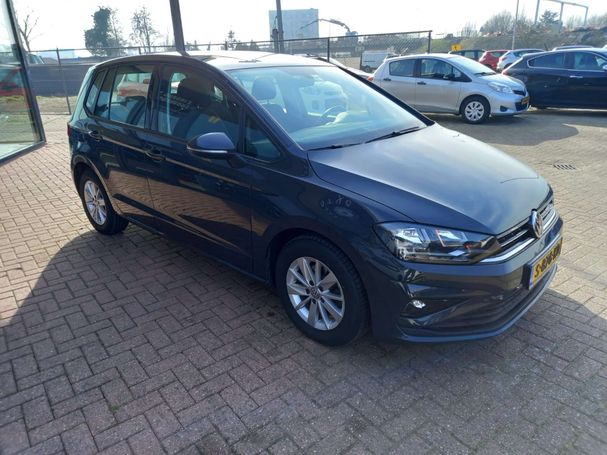 Volkswagen Golf Sportsvan 1.0 TSI 63 kW image number 2