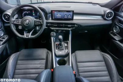 Car image 40