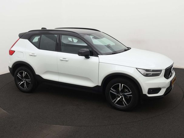 Volvo XC40 T3 115 kW image number 12