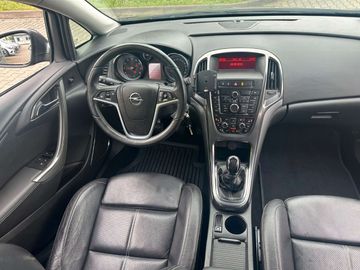 Car image 24