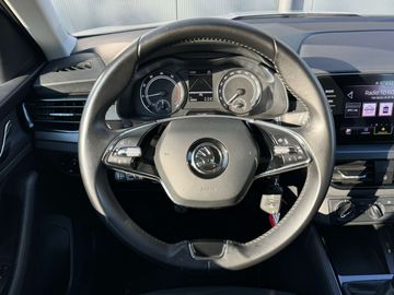 Car image 37