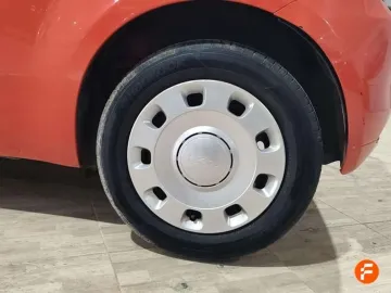 Car image 22