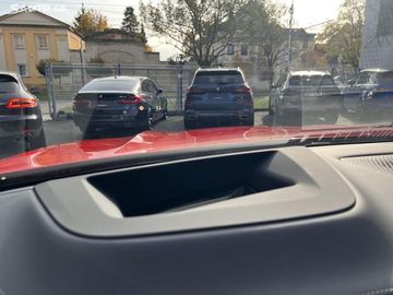 Car image 36