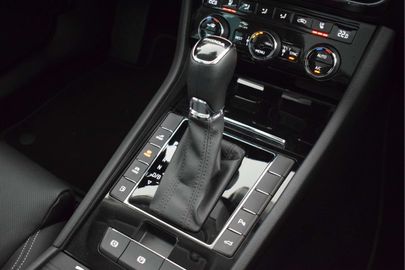 Car image 41