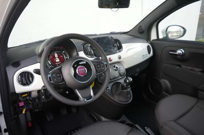 Car image 15