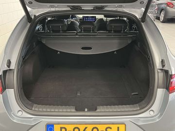 Car image 37