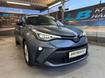 Car image 2