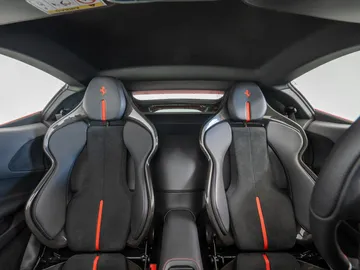Car image 39