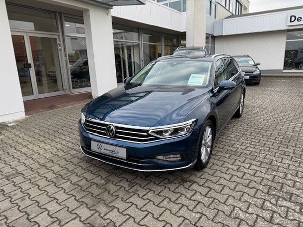 Volkswagen Passat Variant 2.0 TDI Elegance DSG 110 kW image number 1