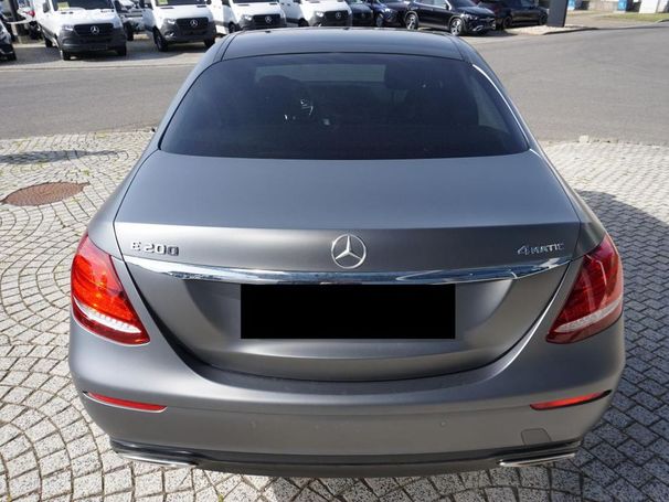 Mercedes-Benz E 200 4Matic 135 kW image number 4