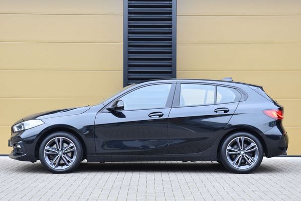 BMW 118i Sport Line 104 kW image number 3