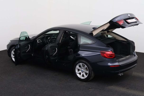 BMW 320i Gran Turismo 121 kW image number 8