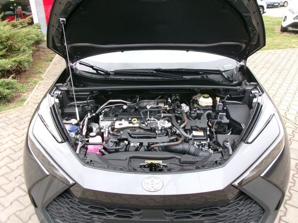 Toyota C-HR 2.0 Hybrid 145 kW image number 15