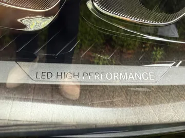 Car image 29