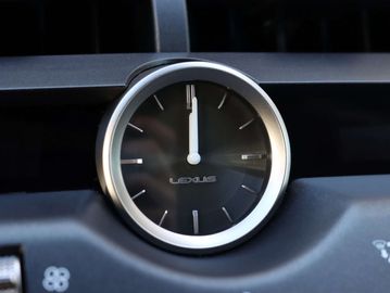 Car image 38